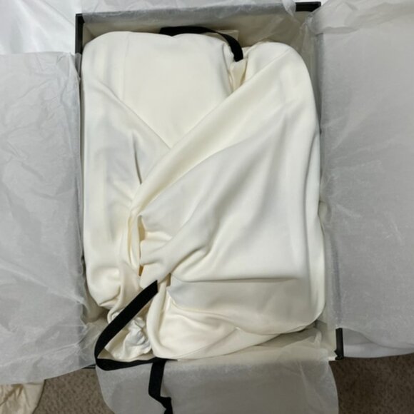 Gucci Sneakers Size 37/US 7 - Picture 8 of 10